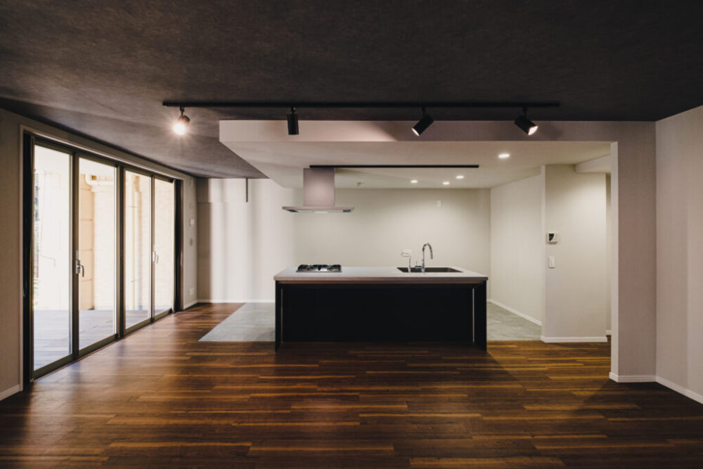 25. トーンで魅せるホテルライクな暮らし