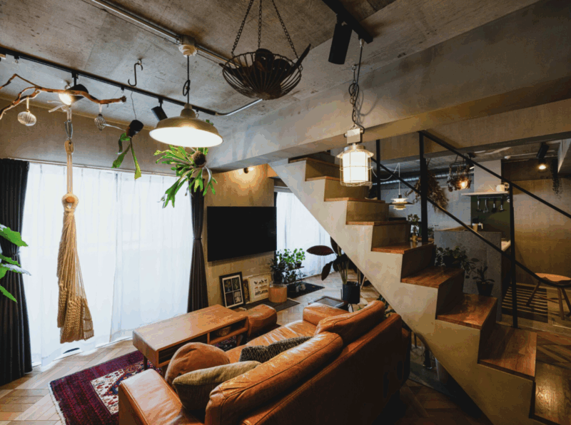 東京都にある70平米台のマンションを、メゾネットタイプを活かしたリノベーション事例としてご紹介します。